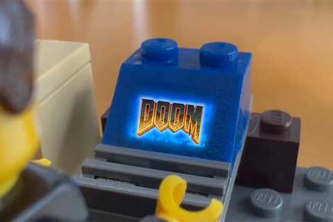 Modder creates a Lego brick gaming monitor, plays Doom on it