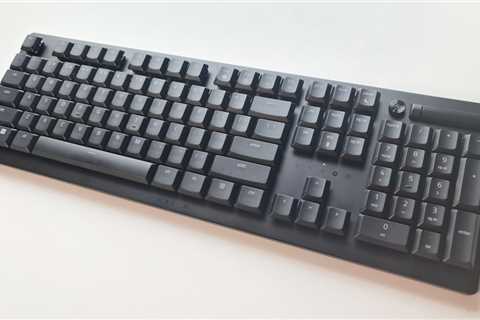 Razer Deathstalker V2 Pro review